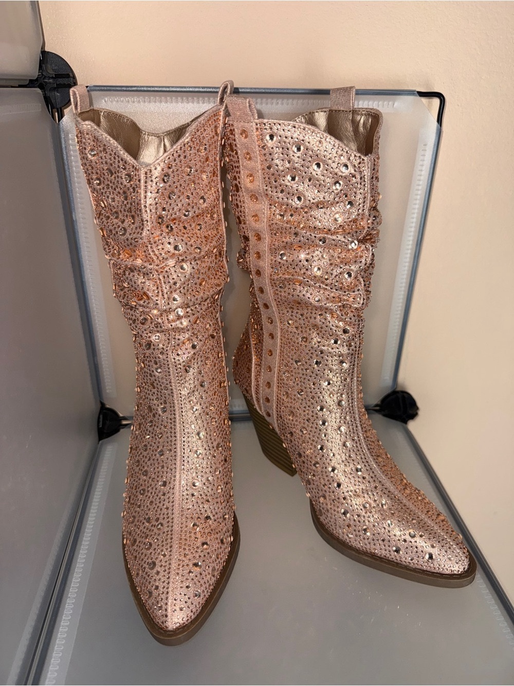 Forever Women's Rose Gold Rhinestone Western Cowgirl Block Heel Boots Size 5.5